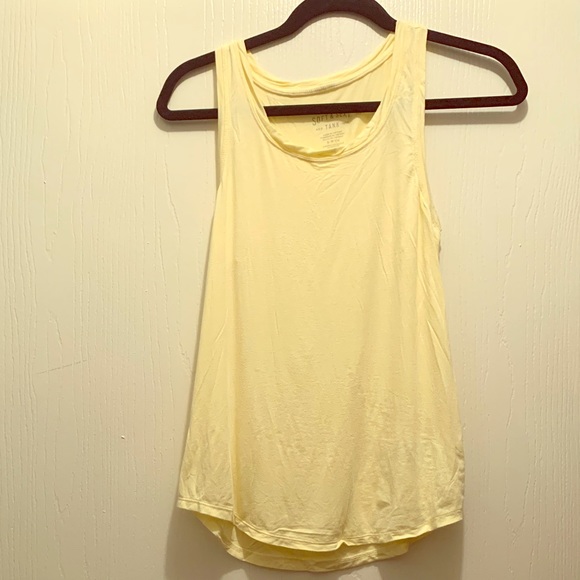 American Eagle Outfitters Tops - 🌻 3/$15 American Eagle yellow top